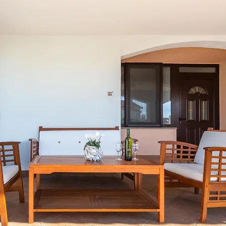 In With Sauna Apartment Punat